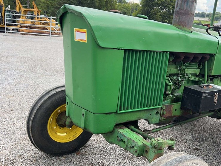 john-deere-2630-image-16