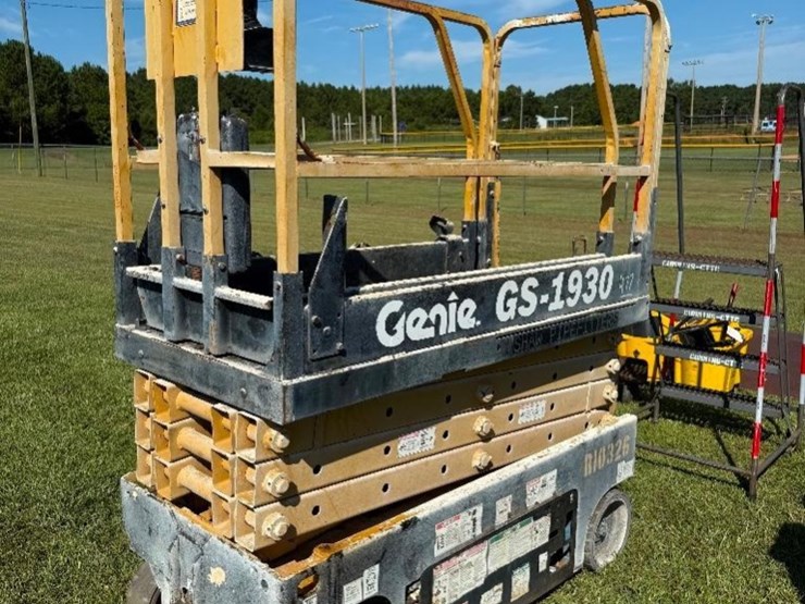 genie-gs1930-image-2