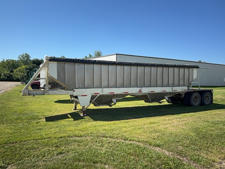 grain-hopper-trailer,-steel-frame-w/-aluminum-hoppers,-new-hopper-bearings,-roll-tarp,-homemade,-**title**-image-1