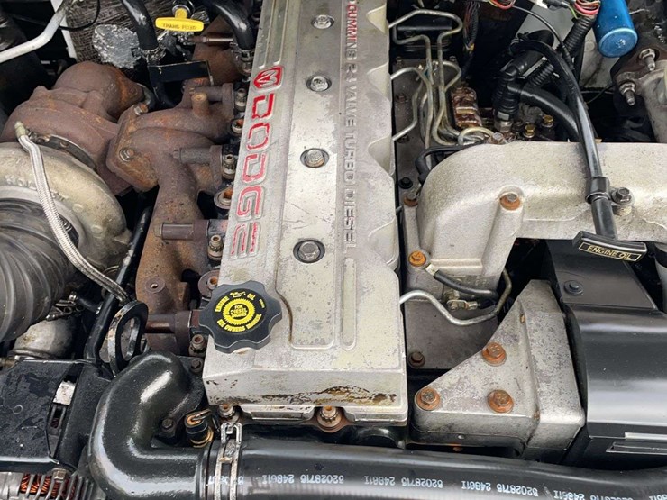 2001-dodge-2500-image-21