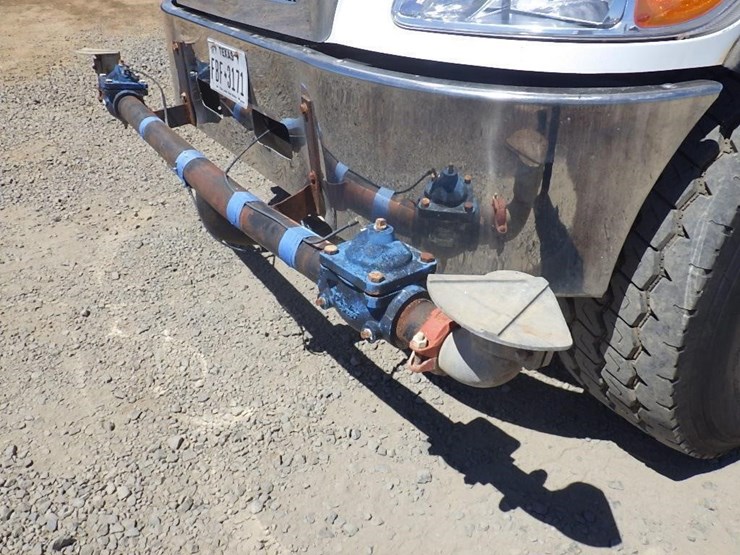 2015-peterbilt-pb348-16'-t/a-water-truck-image-14