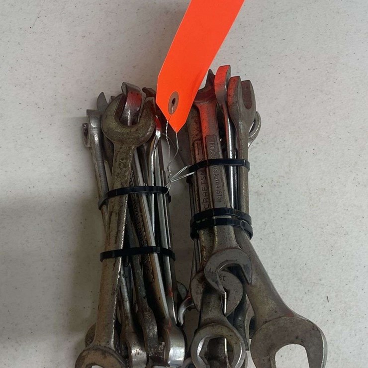 Lot of (20) Wrenches