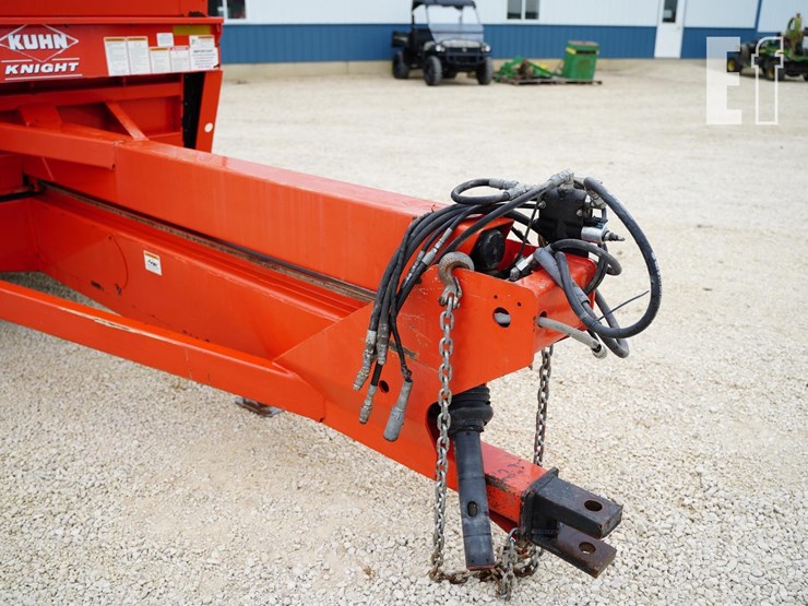 2009-kuhn-knight-2044-image-11