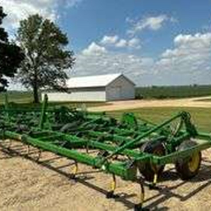 JOHN DEERE 980