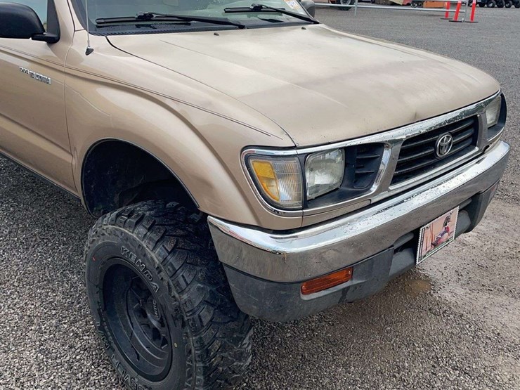 1997-toyota-tacoma-image-12