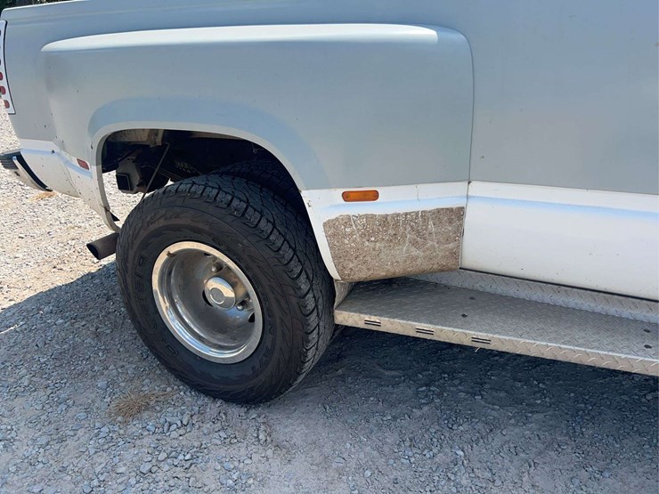 1995-gmc-k3500-image-7