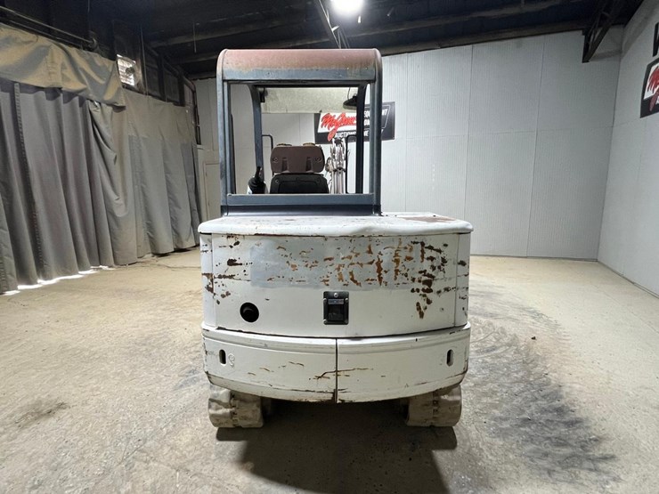 2000-bobcat-331-image-4
