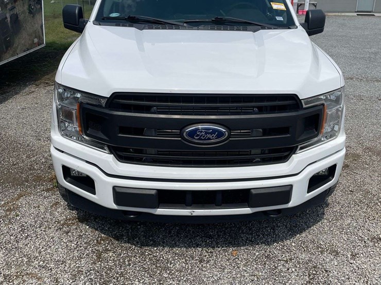 2020-ford-f150-xl-image-6