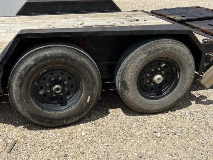 l2---2023-heavy-equipment-trailer-image-13