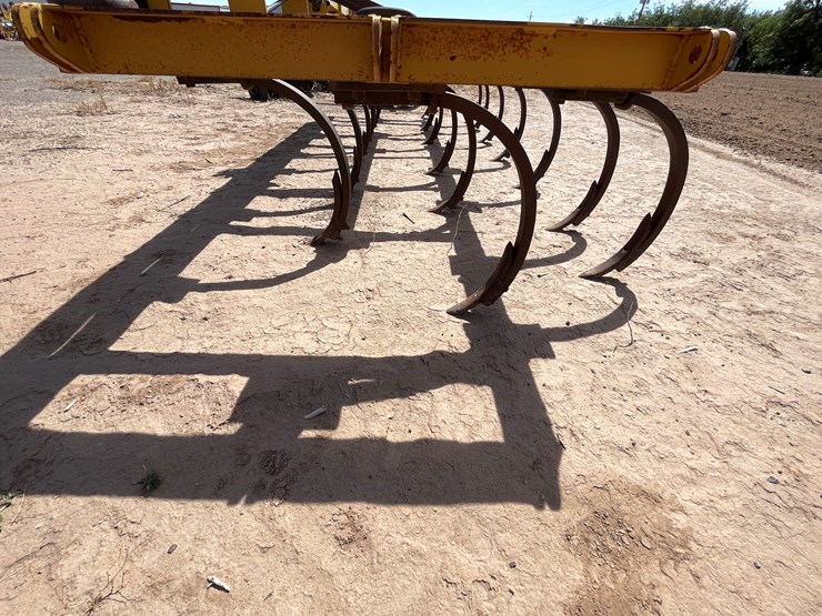 #9033-•-hamby-3-pt-field-cultivator-image-6