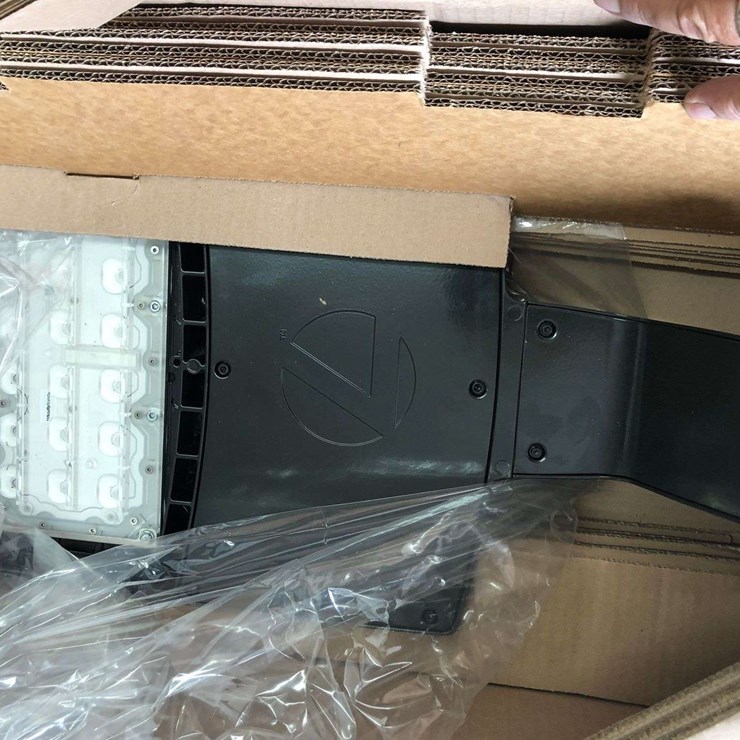 QTY(3)EXTERIOR LED FLOOD LIGHTS