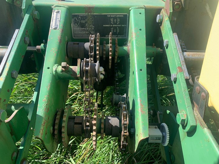 john-deere-7000-corn-planter-image-8