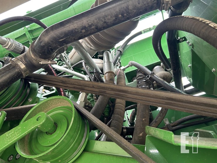 2024-john-deere-s790-image-27