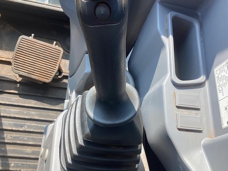2023-kubota-kx080-4-image-17
