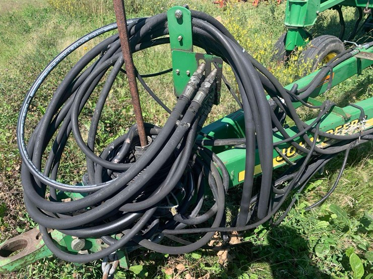john-deere-1820-image-32