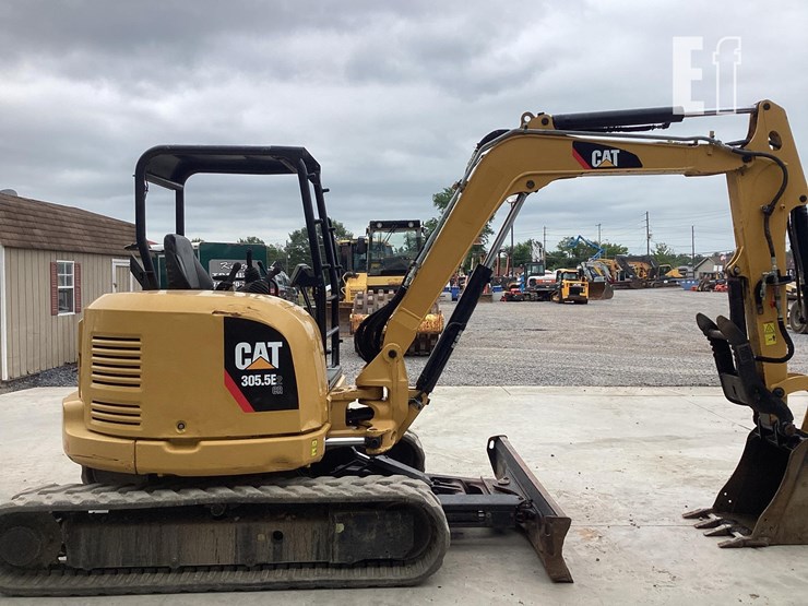 2015-caterpillar-305e2-cr-image-5