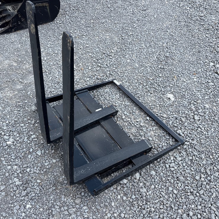 #28431 • GIYI 29" PALLET FORKS