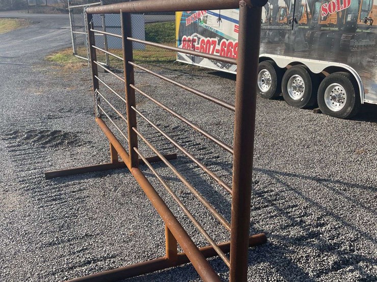qty-(1)-24'-freestanding-pipe-fence-panel-image-4