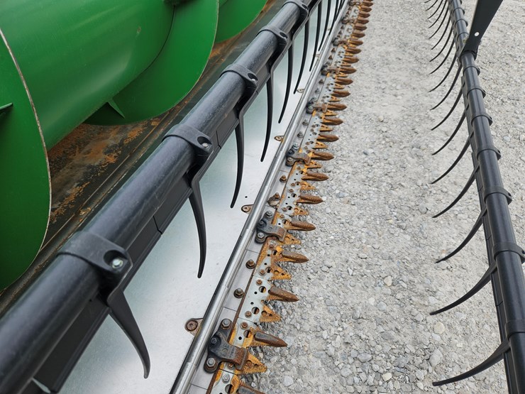 2012-john-deere-630f-image-4
