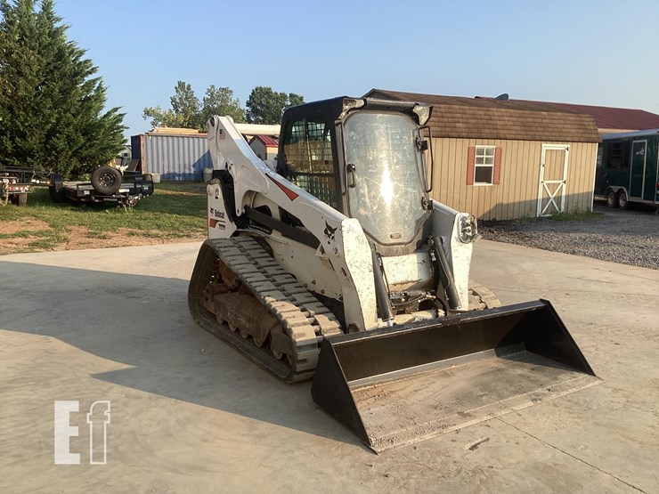 2020-bobcat-t870-image-6