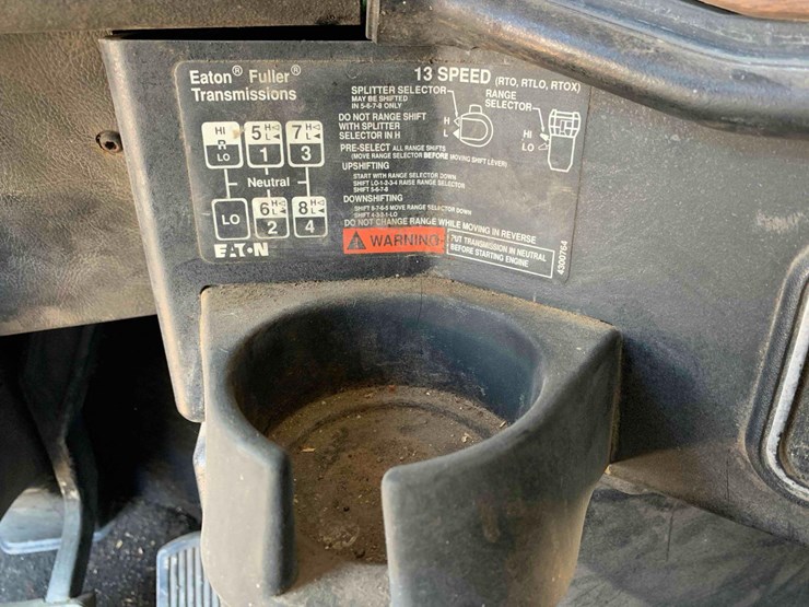 1990-freightliner-grain-truck-image-24