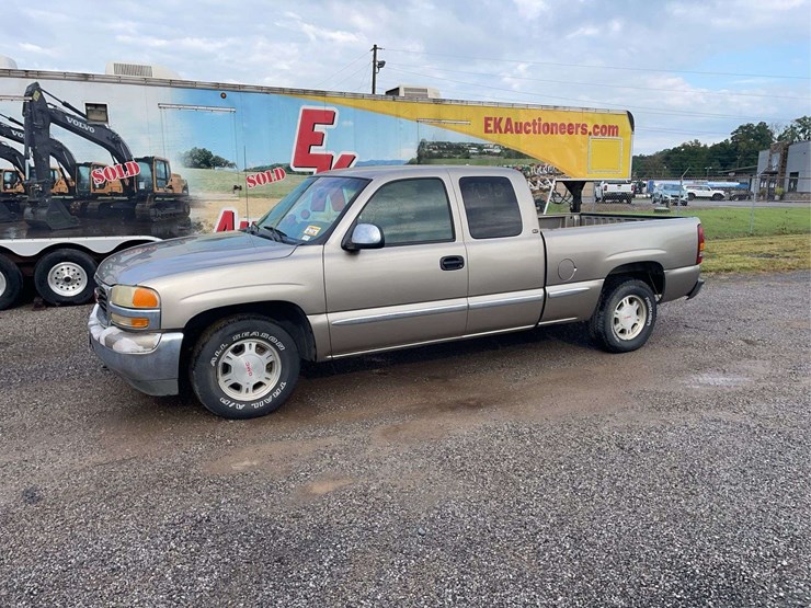 1999-gmc-1500-image-4