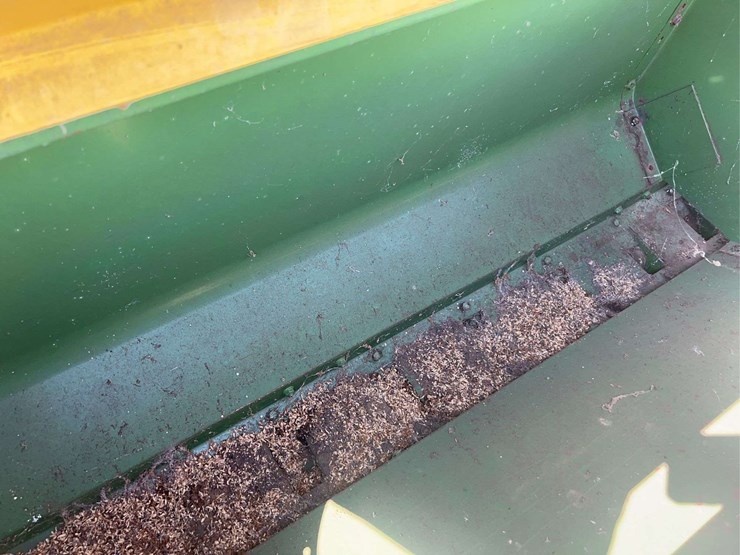 john-deere-8200-image-9