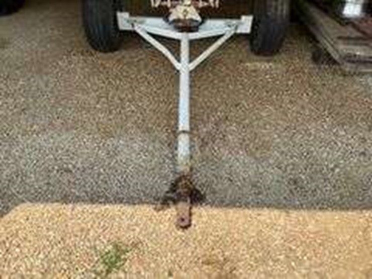 1000-gal-propane-tank-on-running-gear-image-4