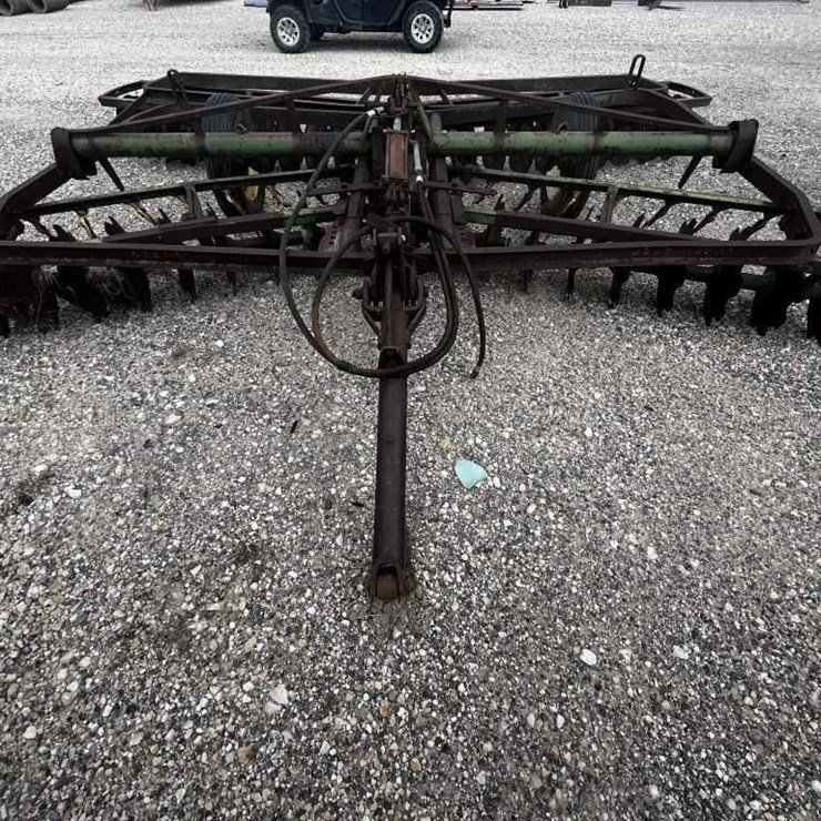 JOHN DEERE 14