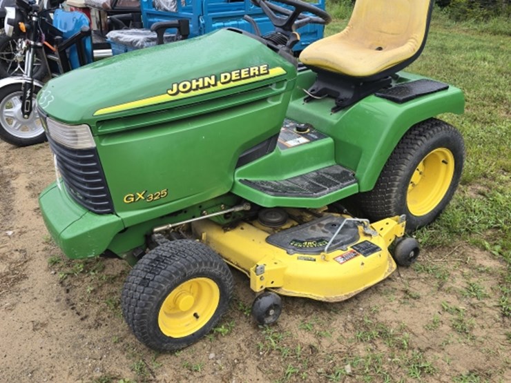 #4633-•-jd-gx-325-riding-lawn-mower-image-2