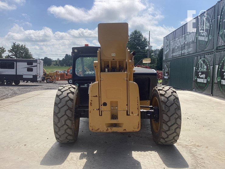 2021-caterpillar-tl1055-image-3