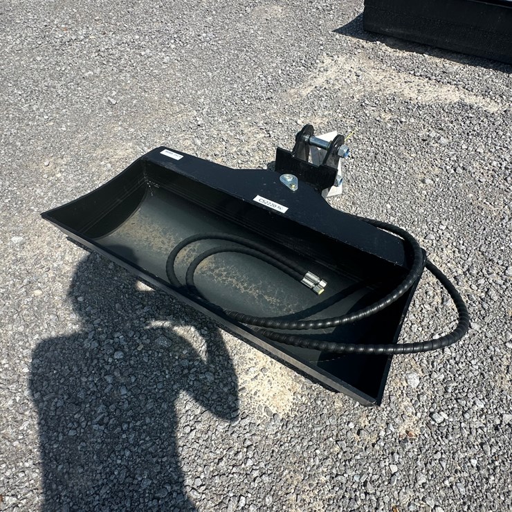 #28479 • TILT BUCKET