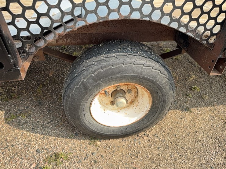 homemade-2-wheel-utility-trailer-w/-ramp,-approximately-6’-x-11’,-**no-title**-image-6
