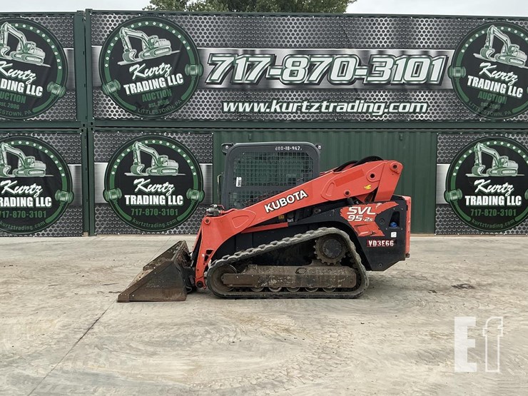 2017-kubota-svl95-2-image-1