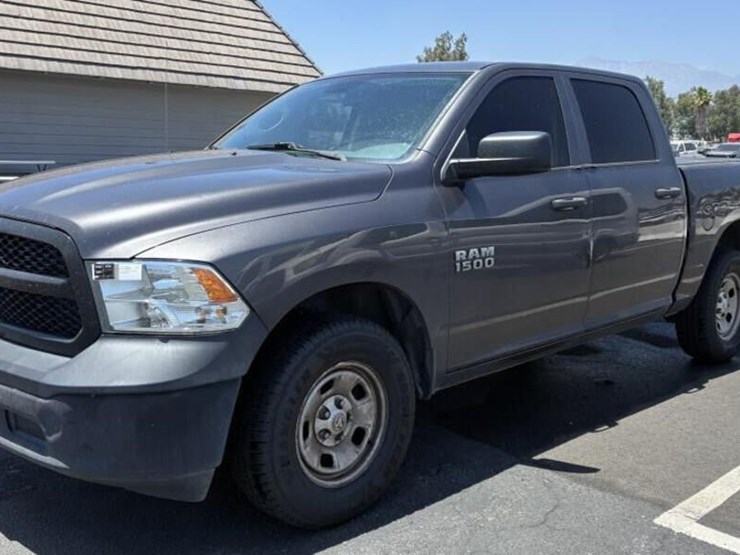 2016-dodge-ram-1500-image-1