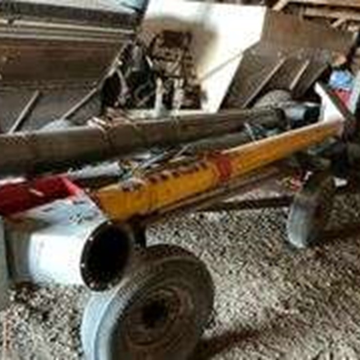 Mayrath 10’ x 8”Auger, 5 hp. Electric motor