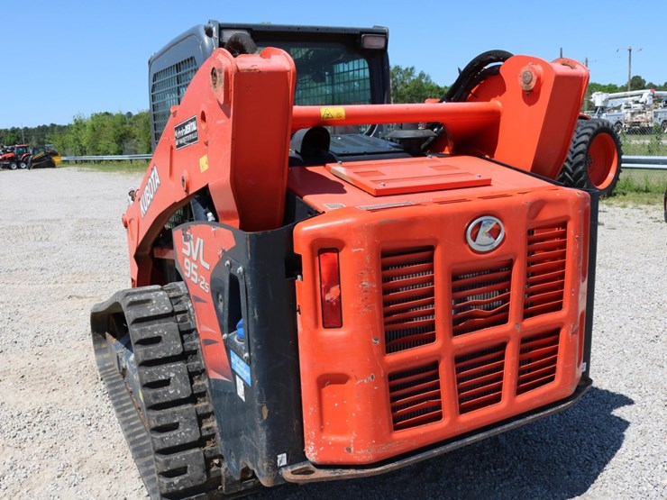 kubota-svl90-2c-image-6