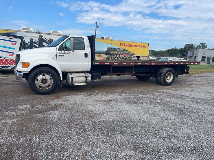 1999-ford-f650-xl-image-3