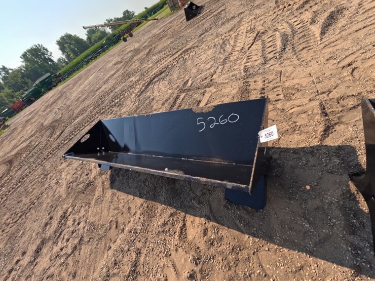 #5260-•-heavy-duty-cattle-feeder-image-1