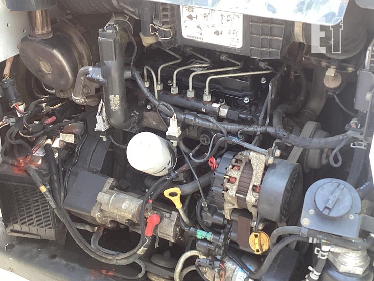 2016-bobcat-t650-image-13
