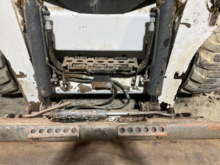2022-bobcat-s740-image-10