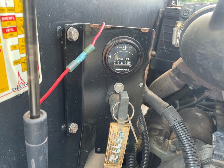2015-dynapac-cc122-image-20