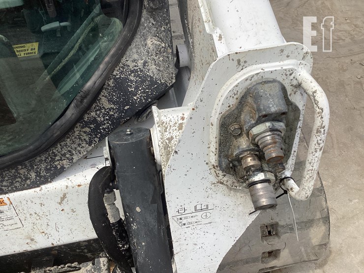 2019-bobcat-t595-image-11