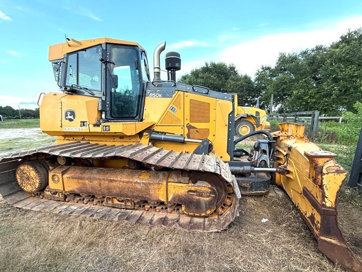 deere-850k-image-3