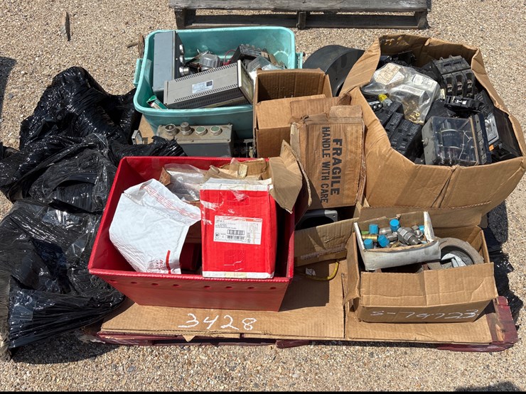 #3480-•-misc-pallet-of-electrical-image-1