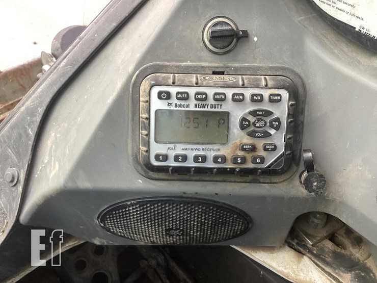 2020-bobcat-t650-image-18