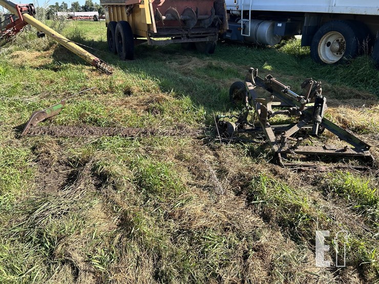 john-deere-5-image-10