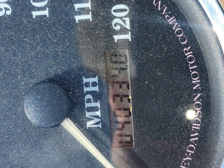1997-harley-davidson-dyna-wide-glude-motorcycle,-was-in-a-wreck,-no-key,-impounded-vehicle-,-82-cubic-inch.-engine,-40,334-miles--**-title-fees-to-apply-image-11