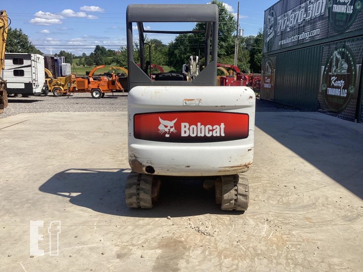 2011-bobcat-325g-image-3