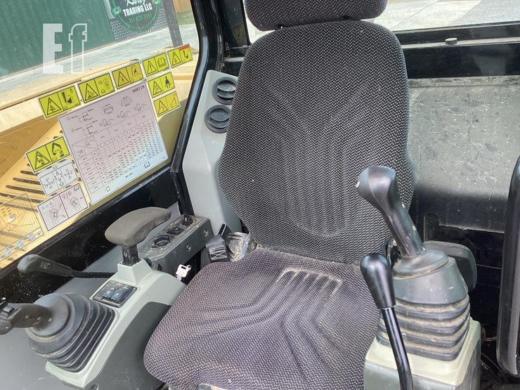 2015-caterpillar-308e2-cr-image-17